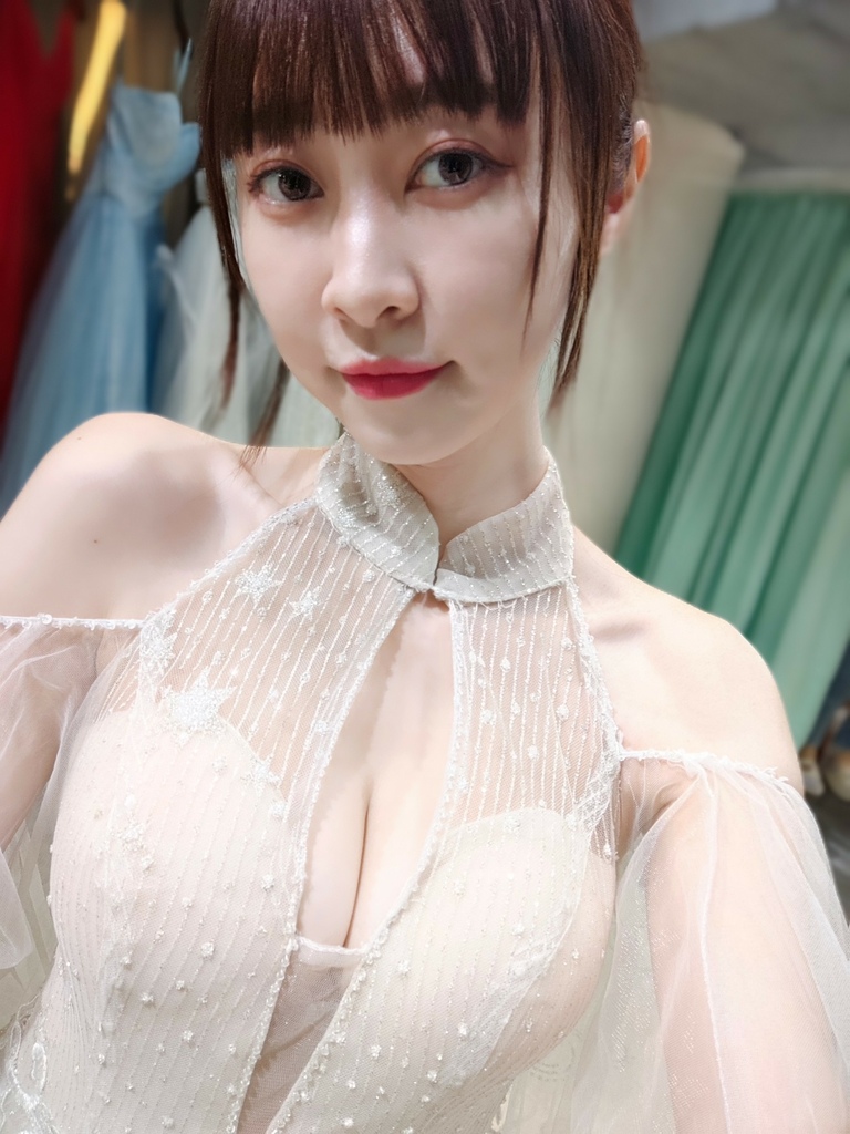 LINE_ALBUM_伊頓婚紗西門町店 婚紗試穿注意事項 婚紗如何選擇 台北婚紗拍攝推薦 2022婚紗款_26.jpg