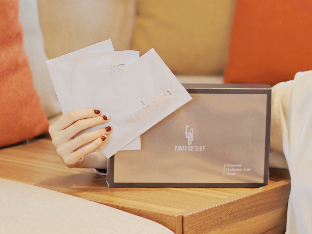 LINE_ALBUM_更新 茵蝶保養品好用嗎?精華液安瓶推薦 霈方 茵蝶 玻尿酸恆潤保濕面膜 玻尿酸_2.jpg LINE_ALBUM_更新 茵蝶保養品好用嗎?精華液安瓶推薦 霈方 茵蝶 玻尿酸恆潤保濕面膜 玻尿酸_2.jpg