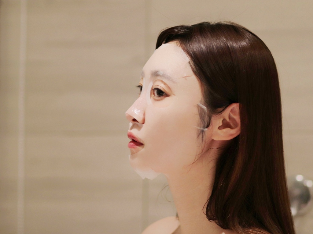 LINE_ALBUM_更新 茵蝶保養品好用嗎?精華液安瓶推薦 霈方 茵蝶 玻尿酸恆潤保濕面膜 玻尿酸_20.jpg LINE_ALBUM_更新 茵蝶保養品好用嗎?精華液安瓶推薦 霈方 茵蝶 玻尿酸恆潤保濕面膜 玻尿酸_20.jpg