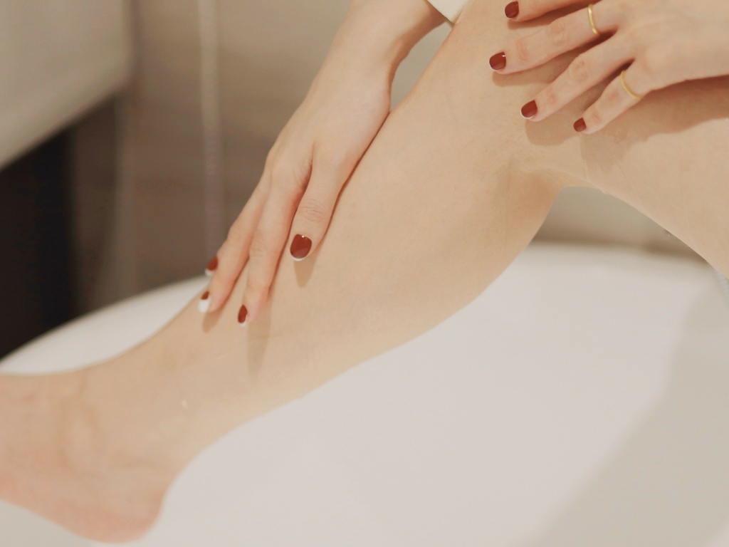 LINE_ALBUM_更新 茵蝶保養品好用嗎?精華液安瓶推薦 霈方 茵蝶 玻尿酸恆潤保濕面膜 玻尿酸_5.jpg LINE_ALBUM_更新 茵蝶保養品好用嗎?精華液安瓶推薦 霈方 茵蝶 玻尿酸恆潤保濕面膜 玻尿酸_5.jpg