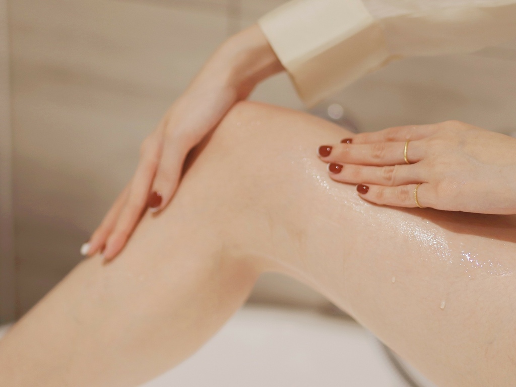 LINE_ALBUM_更新 茵蝶保養品好用嗎?精華液安瓶推薦 霈方 茵蝶 玻尿酸恆潤保濕面膜 玻尿酸_8.jpg LINE_ALBUM_更新 茵蝶保養品好用嗎?精華液安瓶推薦 霈方 茵蝶 玻尿酸恆潤保濕面膜 玻尿酸_8.jpg