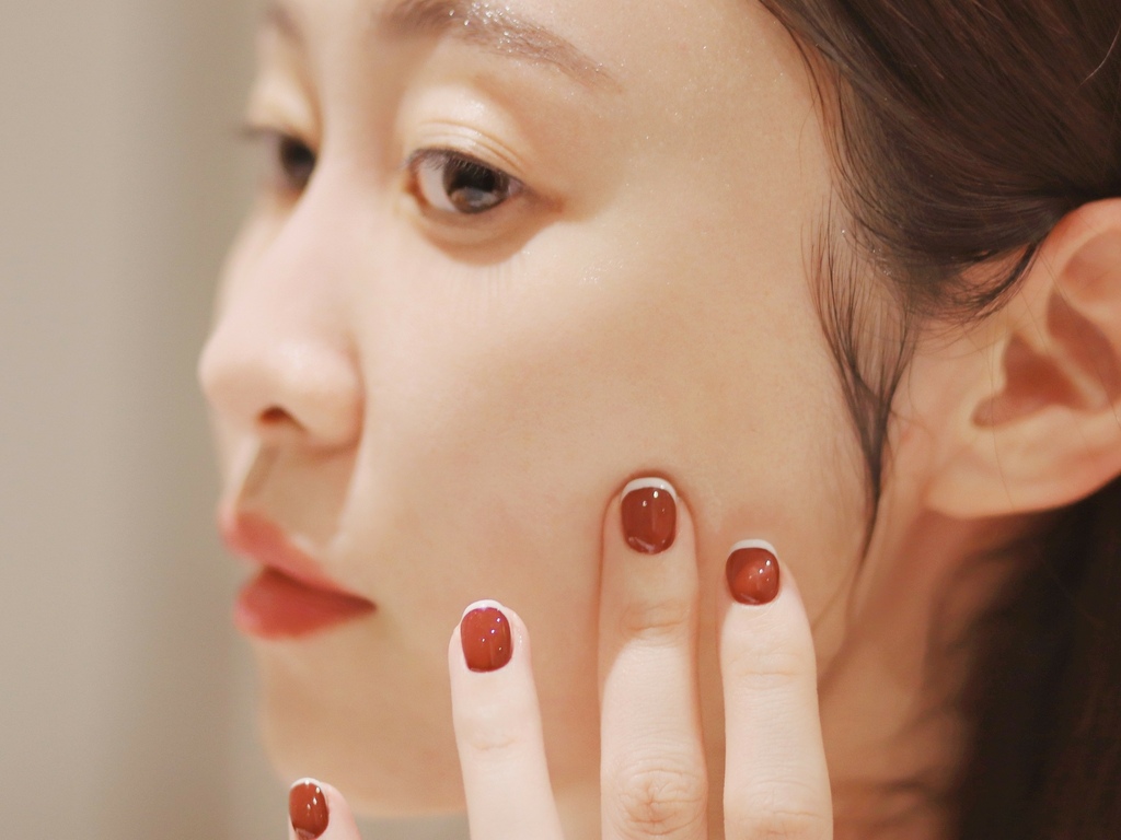 LINE_ALBUM_更新 茵蝶保養品好用嗎?精華液安瓶推薦 霈方 茵蝶 玻尿酸恆潤保濕面膜 玻尿酸_13.jpg LINE_ALBUM_更新 茵蝶保養品好用嗎?精華液安瓶推薦 霈方 茵蝶 玻尿酸恆潤保濕面膜 玻尿酸_13.jpg