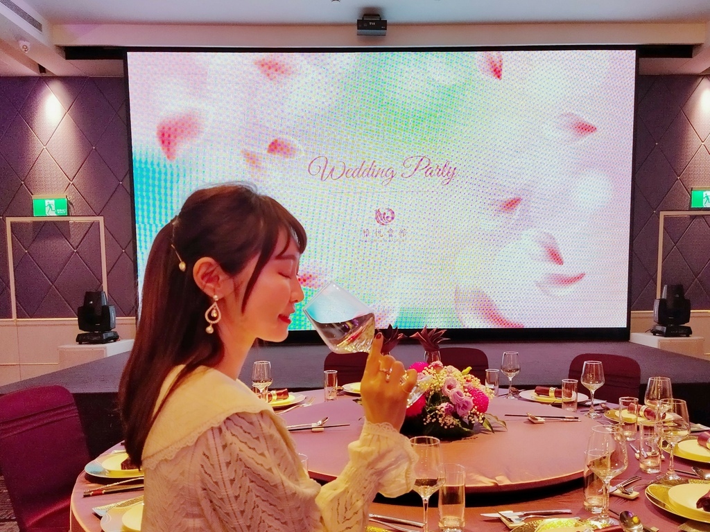 LINE_ALBUM_婚宴推薦 新娘試菜 雅悅會館 南港店 結婚吧！ 結婚推薦 婚禮宴會流程_220313_75.jpg