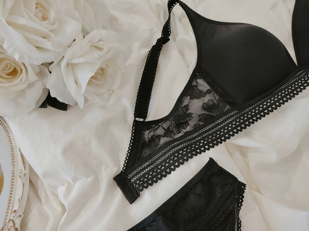 Passionata貝莎娜塔內衣舒適開箱簡單性感的法式慵