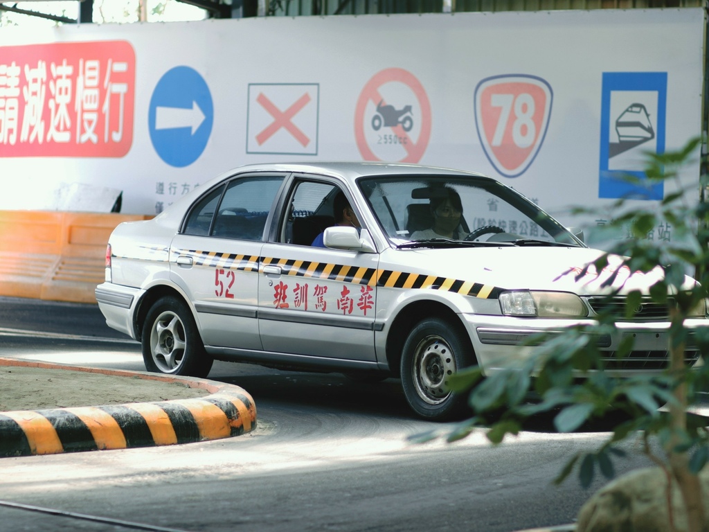 LINE_ALBUM_華南駕訓班 劉台順教練 駕訓班考試 駕照考試 汽車駕照 汽車駕訓班推薦 有接駁車_6.jpg