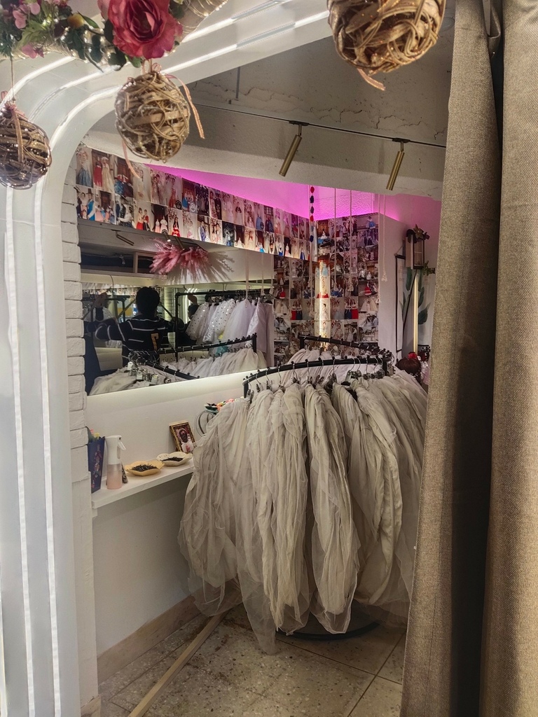 LINE_ALBUM_安國站23出口 韓服出租25000女_240213_23.jpg LINE_ALBUM_安國站23出口 韓服出租25000女_240213_23.jpg