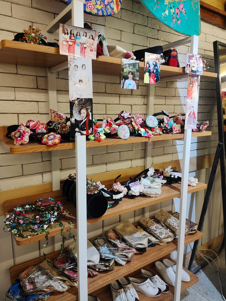 精緻評價韓服體驗首爾韓服出租景福宮韓服安國站韓服安國站23出口 韓服出租25000女_240213_24 精緻評價韓服體驗首爾韓服出租景福宮韓服安國站韓服安國站23出口 韓服出租25000女_240213_24