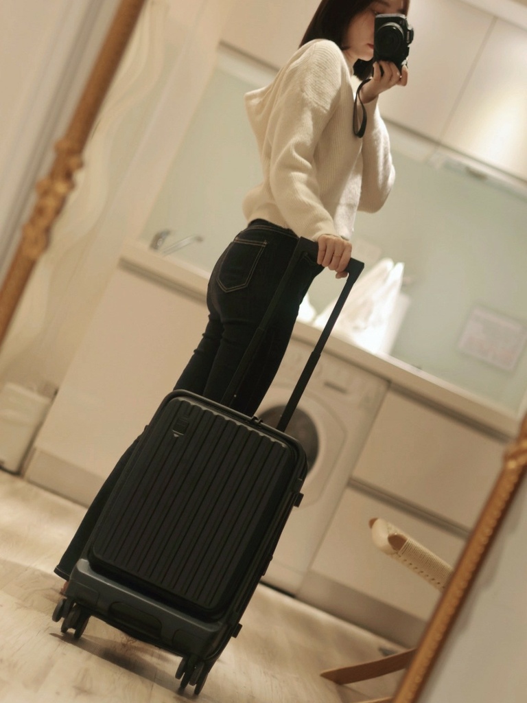 LINE_ALBUM_Acer倚天酷碁新品行李箱 登機箱推薦 可前開行李箱 20吋行李箱 廉航行李箱_240306_20.jpg