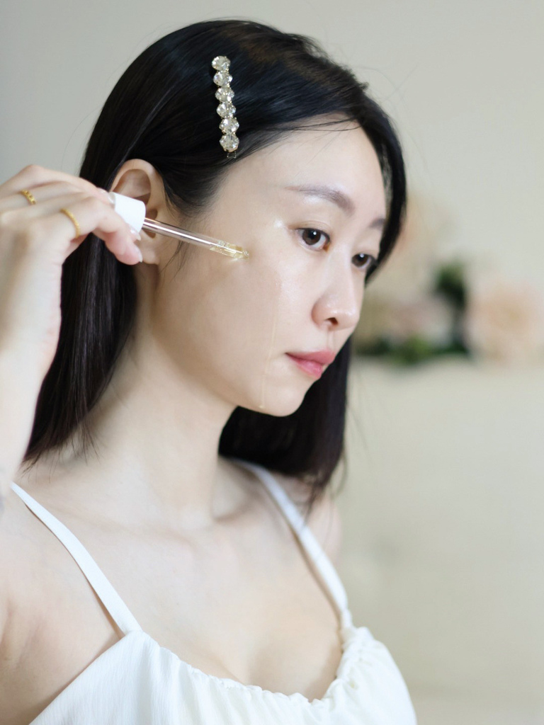 _La Lumière 聚光透白導膜 聚光煥顏酸精華 A醇精華推薦 亮白面膜推薦 2025保養品推薦_240817_28 (3)-OK.jpg