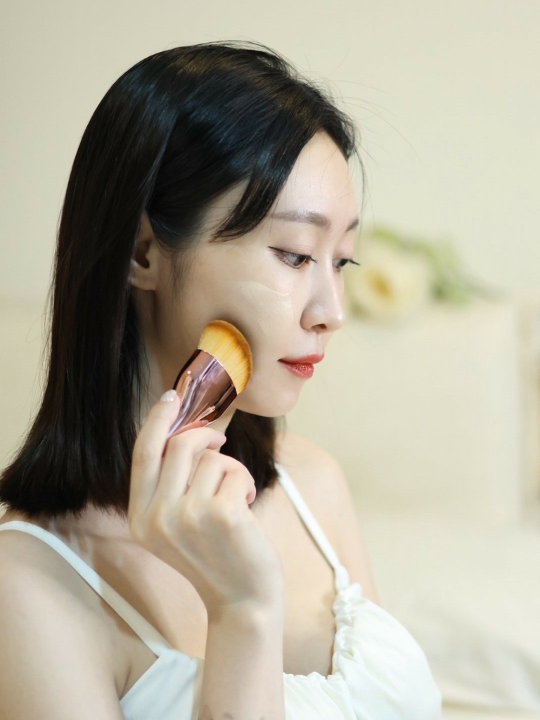 CQ思珂3D光感精华粉底SPF50_CQ思珂3D光感精华粉底SPF50_240822_2