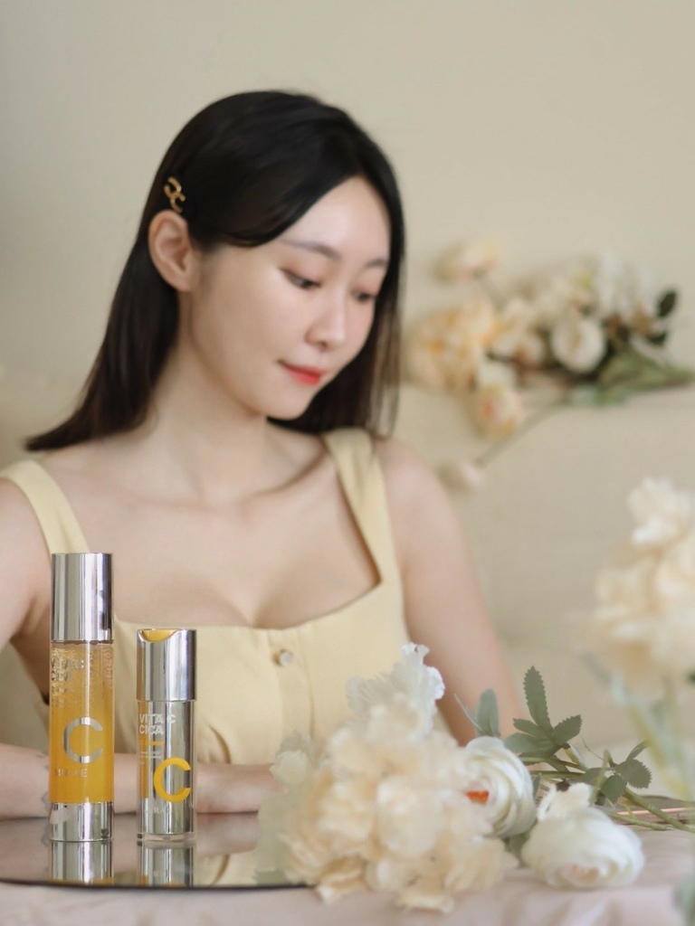 【未來美】★早C晚A 3X進階版★ 雙C美白淡斑精華+A醇緊緻透亮精華3X進階版 宋慧喬_240909_1 (4).jpg