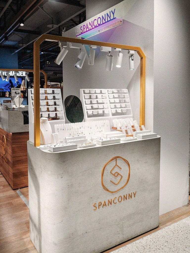 SPANCONNY飾品控 水晶 水晶飾品 水晶手環 水晶燈 水晶氣氛燈 CONNY客製手鍊 水晶客製化手環  (43).jpg