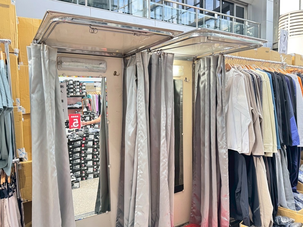 ｜限時特賣會｜UNDER ARMOUR南港出清特賣3折起搶先
