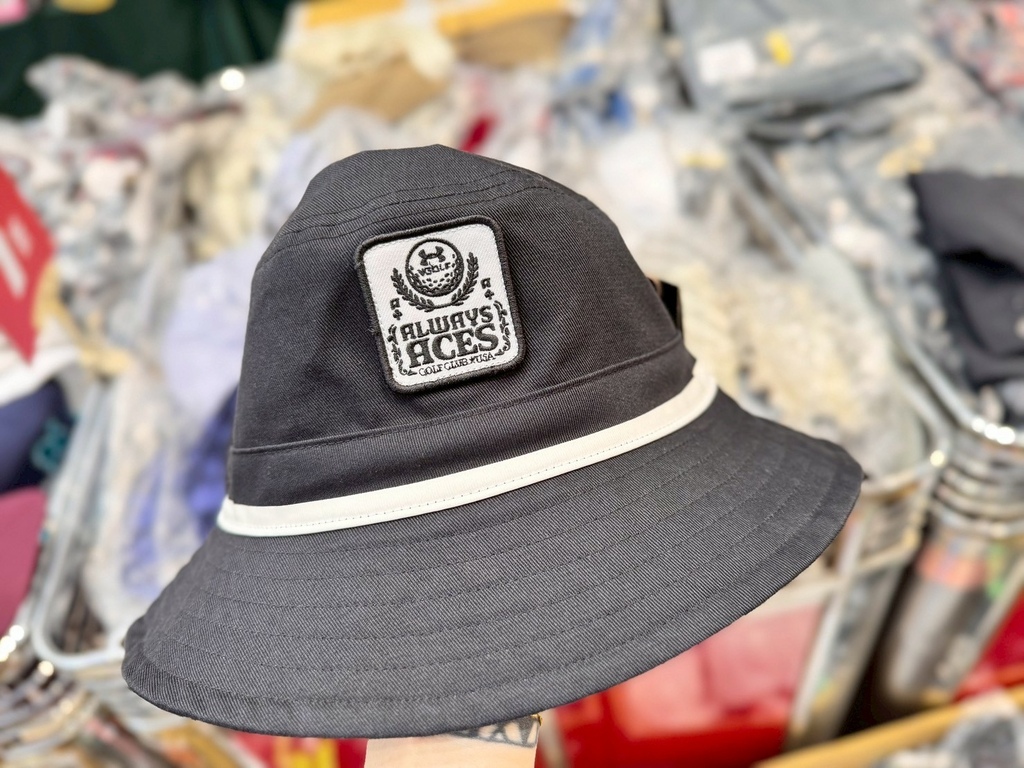 ｜限時特賣會｜UNDER ARMOUR南港出清特賣3折起搶先