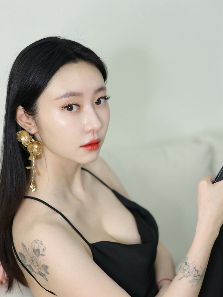 熹蝶LUMIFLY免膠睫毛 推薦 美狐玩家實戴照 仙子降臨 雛菊信差 糖霜下睫 免膠睫毛_251112_1 (3).jpg