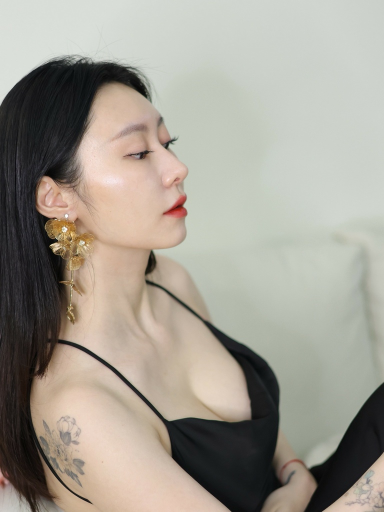 熹蝶LUMIFLY免膠睫毛 推薦 美狐玩家實戴照 仙子降臨 雛菊信差 糖霜下睫 免膠睫毛_251112_1 (4).jpg