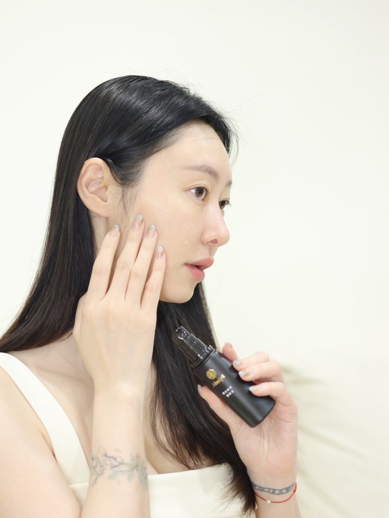 Almiya 時光無痕精華液 時光無痕面霜_251128_3