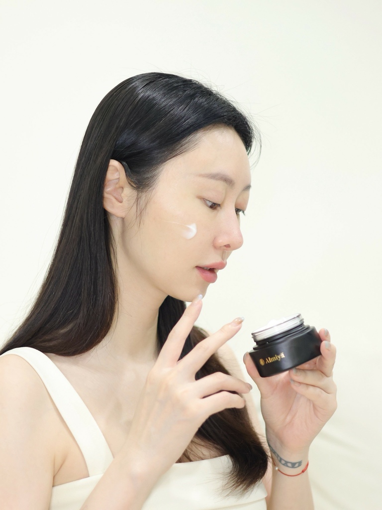 _Almiya 時光無痕精華液 時光無痕面霜_251128_8