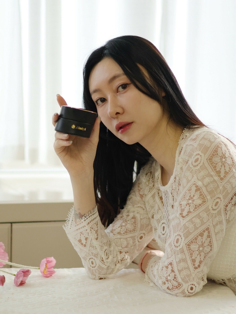 Almiya 時光無痕精華液 時光無痕面霜_251128_17