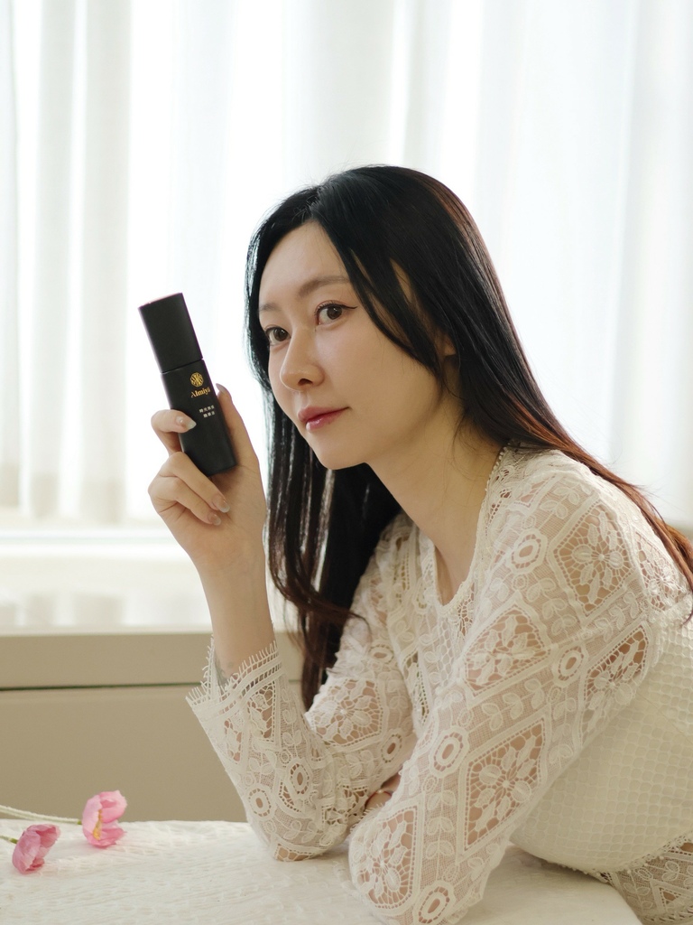 _Almiya 時光無痕精華液 時光無痕面霜_251128_15