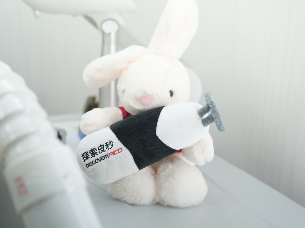 新願美學診所 大安區醫美推薦 郭毅昕醫生 探索皮秒 男生皮秒推薦 毛孔雷射 男生雷射_251203_28 (25).jpg 新願美學診所 大安區醫美推薦 郭毅昕醫生 探索皮秒 男生皮秒推薦 毛孔雷射 男生雷射_251203_28 (25).jpg