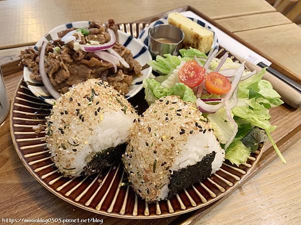 日日村_燒肉定食