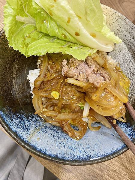 千草商行二訪_月見漢堡排丼3