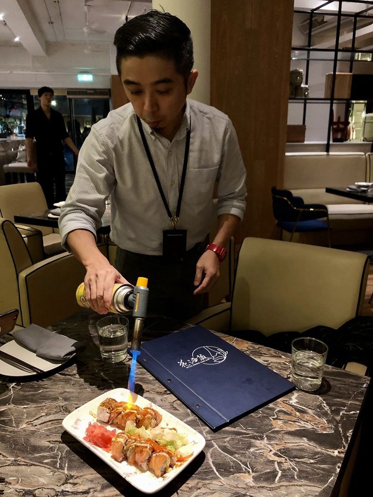 台北 花酒蔵餐酒館aplus Dining Sake Bar 東區有名創意日式料理大解密 附最新菜單 元氣兔麻吉 痞客邦