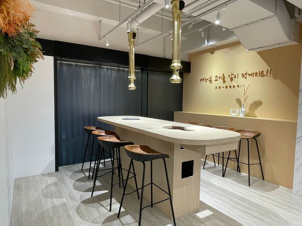 GOGI (4).jpg GOGI (4).jpg