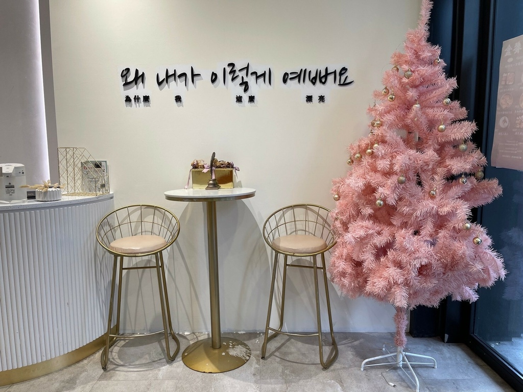 GOGI (6).jpg GOGI (6).jpg