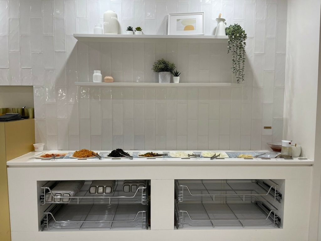 GOGI (2).jpg GOGI (2).jpg