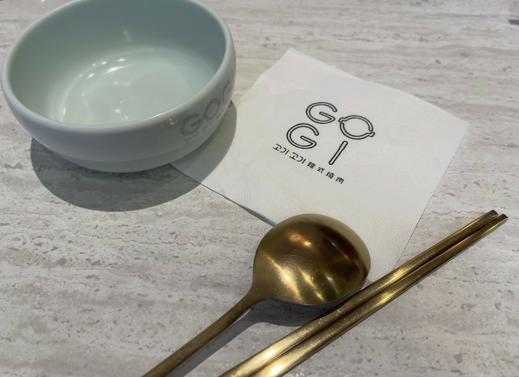 GOGI (13).jpg GOGI (13).jpg