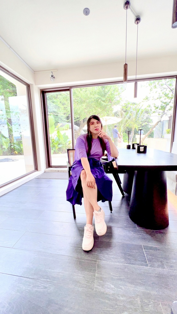 Lax_220704_12.jpg Lax_220704_12.jpg