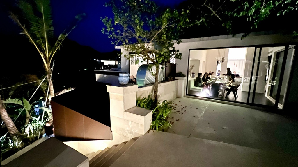 Lax_220704_26.jpg Lax_220704_26.jpg