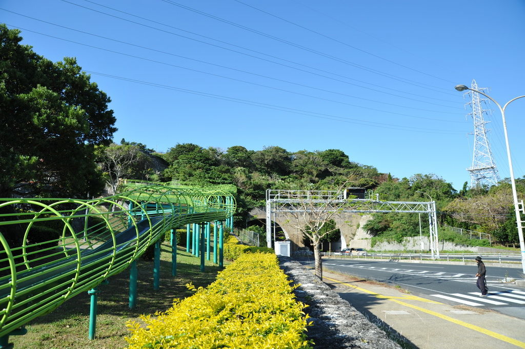 Okinawa-沖繩-自駕-浦添公園-滾輪滑梯