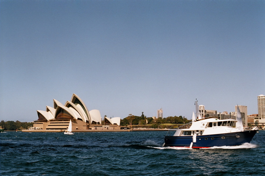 Sydney Opera House-by Nikomat FT2