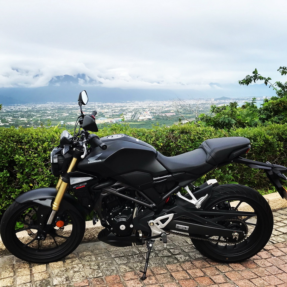 CB300R in 海岸山脈