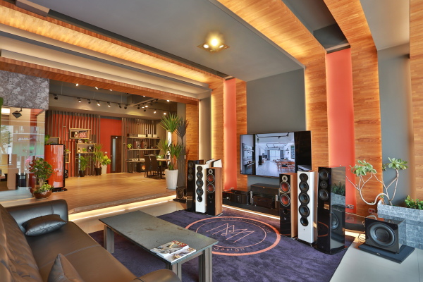 more e.jpg more e.jpg