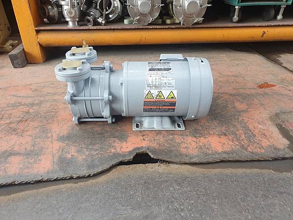 水封真空泵浦,抽氣幫浦,LEM40MA,馬力2HP,日本外匯中古KASHIYAMA LIQUID RING VACUUM PUMP (1).jpg