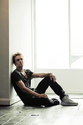 600full-tom-fletcher (43).jpg