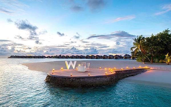 Coral_Terrace_Dinner_02_v1_current (1) -S-1280x800 拷貝.jpg