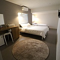 Deluxe Twin Room_2.JPG