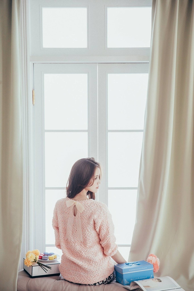 英式空間就在Motion Extensity 那當然 法式歐風也會出現在台北攝影棚 讓你穿梭在英法之間 只需要來ME攝影棚 台北攝影棚就能同時享受到 英法二地的時空 真的是非常專業的傢俱人56Deco 把ME 的每個空間點綴賞心悅目 更是讓每個創作工作者能藉由這些擺設 能讓網拍業績提升 創作靈感加倍 滿足CF廣告拍攝的細節 完成最美的新娘婚紗拍攝 也期望能成為點擊率最高的微電影拍攝場景之一 這些都是讓我們ME攝影棚有動力讓我們繼續創造不同的空間 英式空間就在Motion Extensity 那當然 法式歐風也會出現在台北攝影棚 讓你穿梭在英法之間 只需要來ME攝影棚 台北攝影棚就能同時享受到 英法二地的時空 真的是非常專業的傢俱人56Deco 把ME 的每個空間點綴賞心悅目 更是讓每個創作工作者能藉由這些擺設 能讓網拍業績提升 創作靈感加倍 滿足CF廣告拍攝的細節 完成最美的新娘婚紗拍攝 也期望能成為點擊率最高的微電影拍攝場景之一 這些都是讓我們ME攝影棚有動力讓我們繼續創造不同的空間