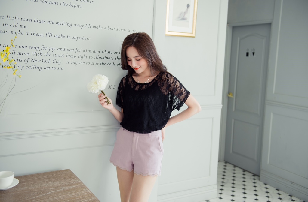 2016719_3432許多的網拍大廠都在ME 網拍攝影棚拍攝出熱銷的商品 更有新婚夫妻來這感受婚紗攝影棚大片落地窗帶來的自然柔光 知名舒潔網路廣告也是在這取景的喔 2016719_3432許多的網拍大廠都在ME 網拍攝影棚拍攝出熱銷的商品 更有新婚夫妻來這感受婚紗攝影棚大片落地窗帶來的自然柔光 知名舒潔網路廣告也是在這取景的喔