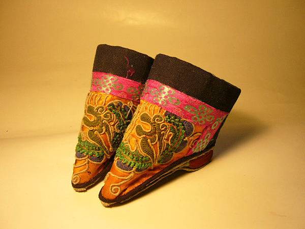 三寸金莲 三寸金莲