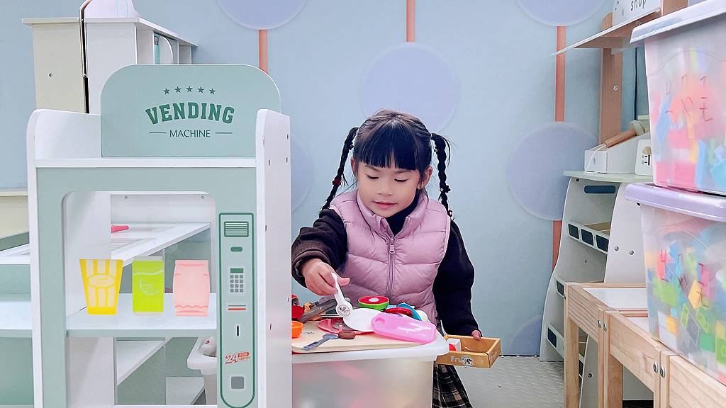 《親子景點》萬景藝苑X彎彎滑森樂園｜百元門票三代同堂｜帶你用