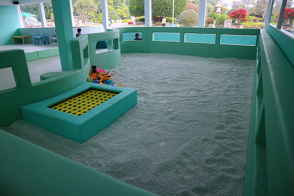 《親子景點》萬景藝苑X彎彎滑森樂園｜百元門票三代同堂｜帶你用