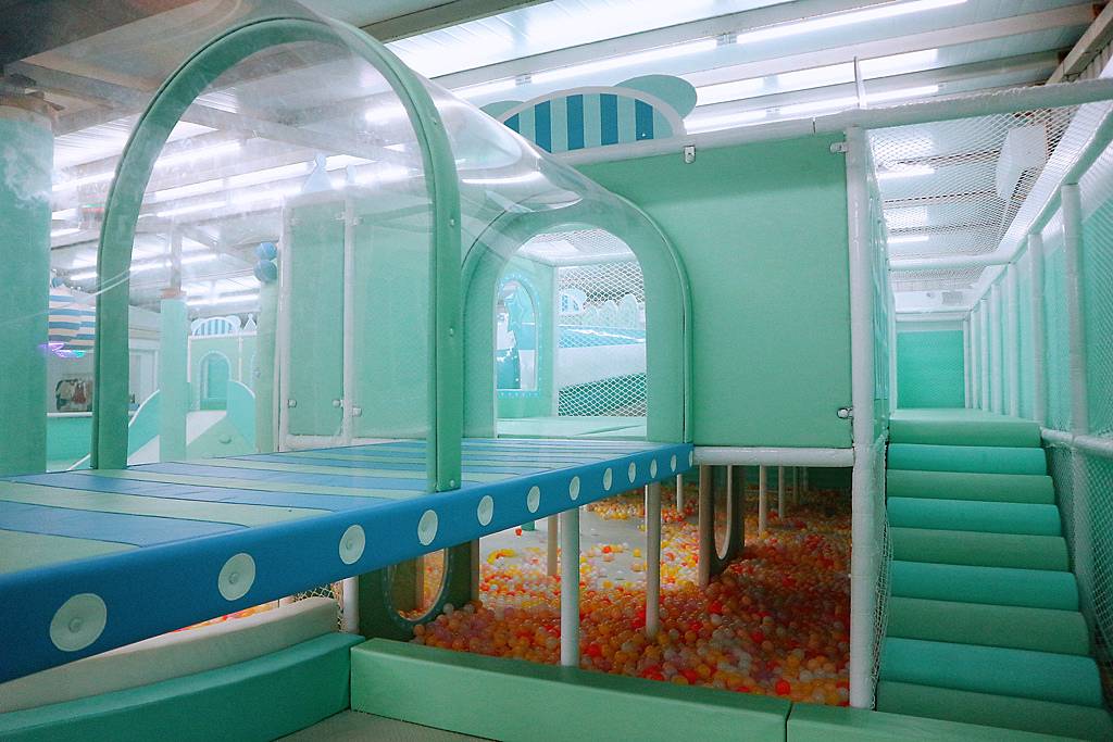 《親子景點》萬景藝苑X彎彎滑森樂園｜百元門票三代同堂｜帶你用