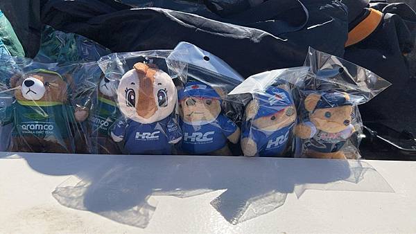 2025熱血鈴鹿F1瘋day1 - 週四初體驗Pit Wal 2025熱血鈴鹿F1瘋day1 - 週四初體驗Pit Wal