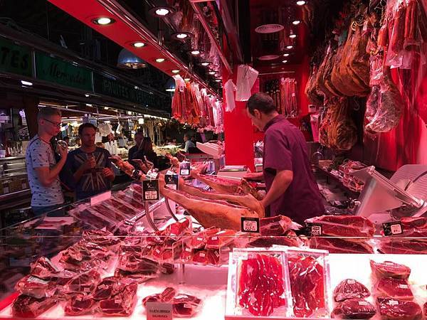 西葡必逛6大市場【2016歐洲西葡之旅-菜市場篇】 @麻吉小兔。世界行旅 14390938_1195842193769841_3459512090706853431_n.jpg